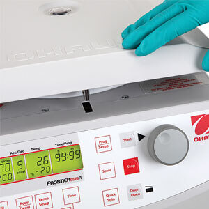 https://eu-it.ohaus.com/Ohaus/media/Products/Instruments/Centrifuges/Frontier%205000%20Series%20Micro/Family%20Images/Frontier-5000-Series-Micro-USP3.jpg?ext=.jpg